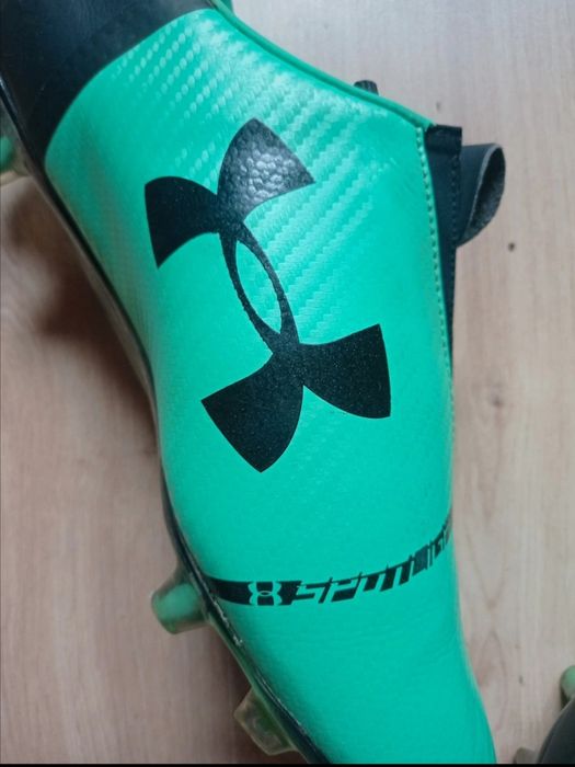 Sprzedam korki Under Armour lanki!! Okazja!!
