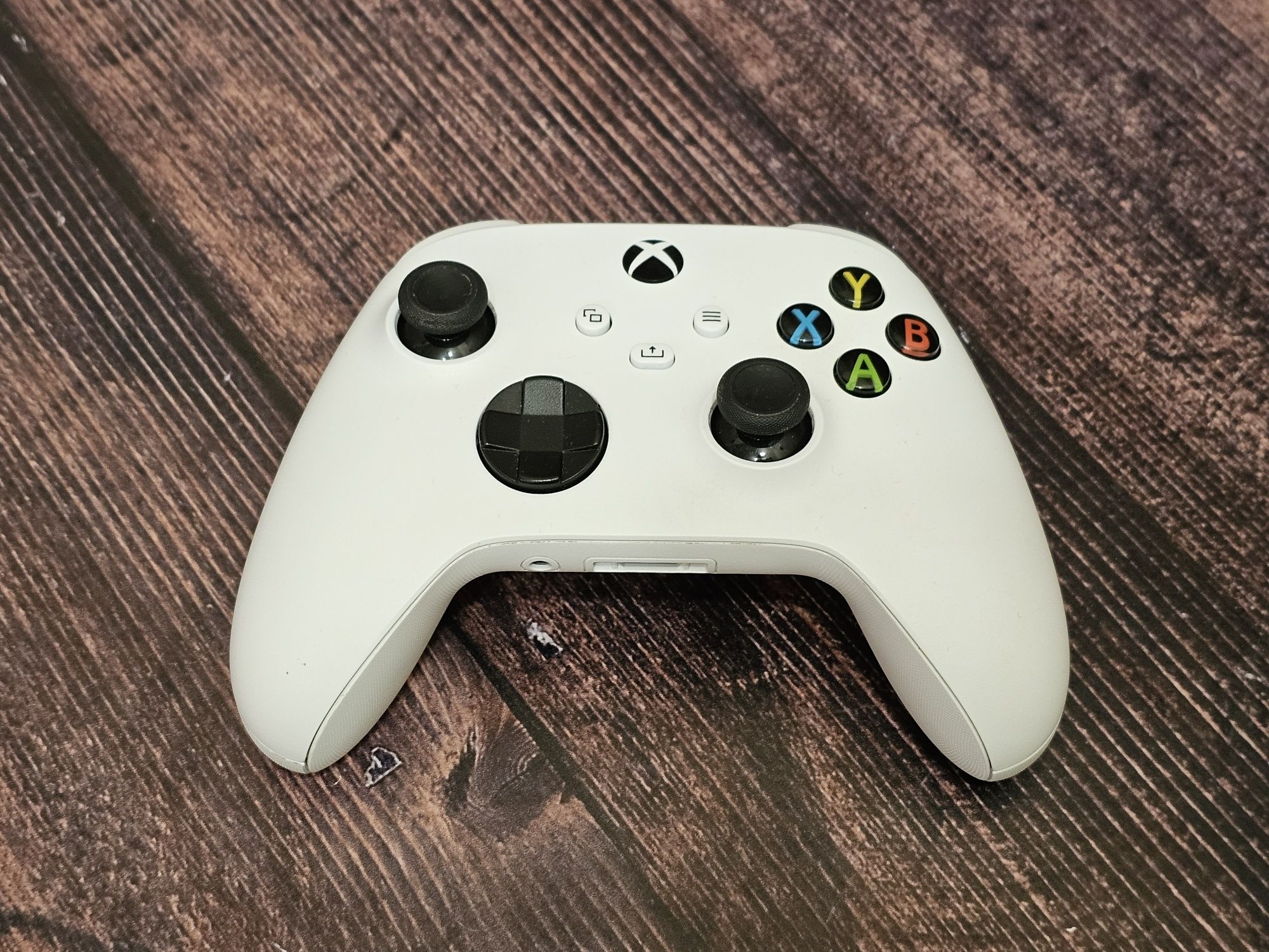 Microsoft Xbox Series S 512Gb б/у с гарантией