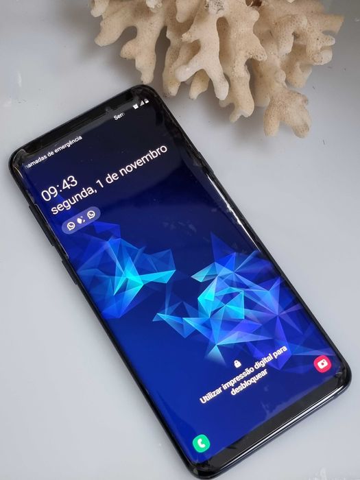 S9 plus praticamente novo