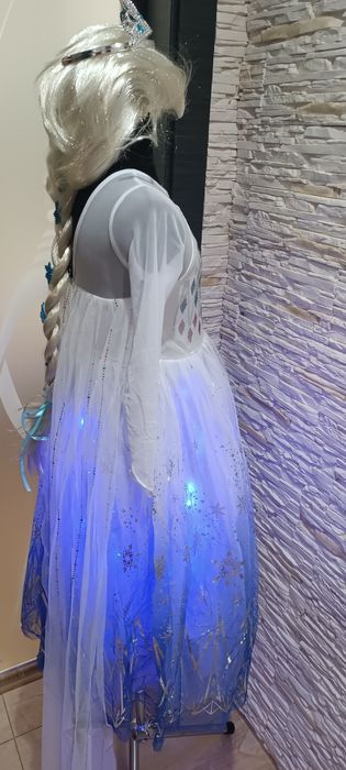 Strój Elzy z Krainy lodu -led przebranie dla dziewczynki -130 cm