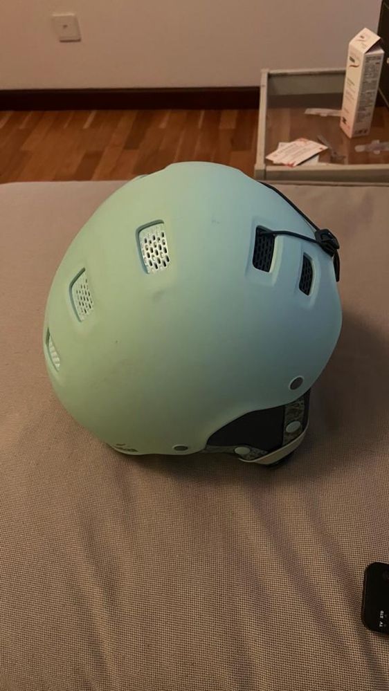 Vendo capacete desporto