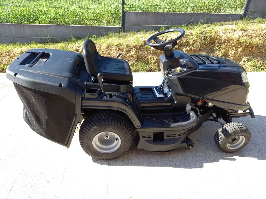 Traktorek kosiarka GGP Italy RT84 MP84 z koszem 2016r. Jak STIGA