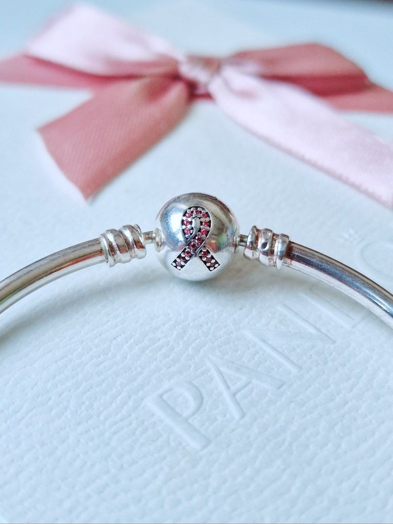 Pulseira Bangle Laço Rosa Luta contra o cancro da Pandora