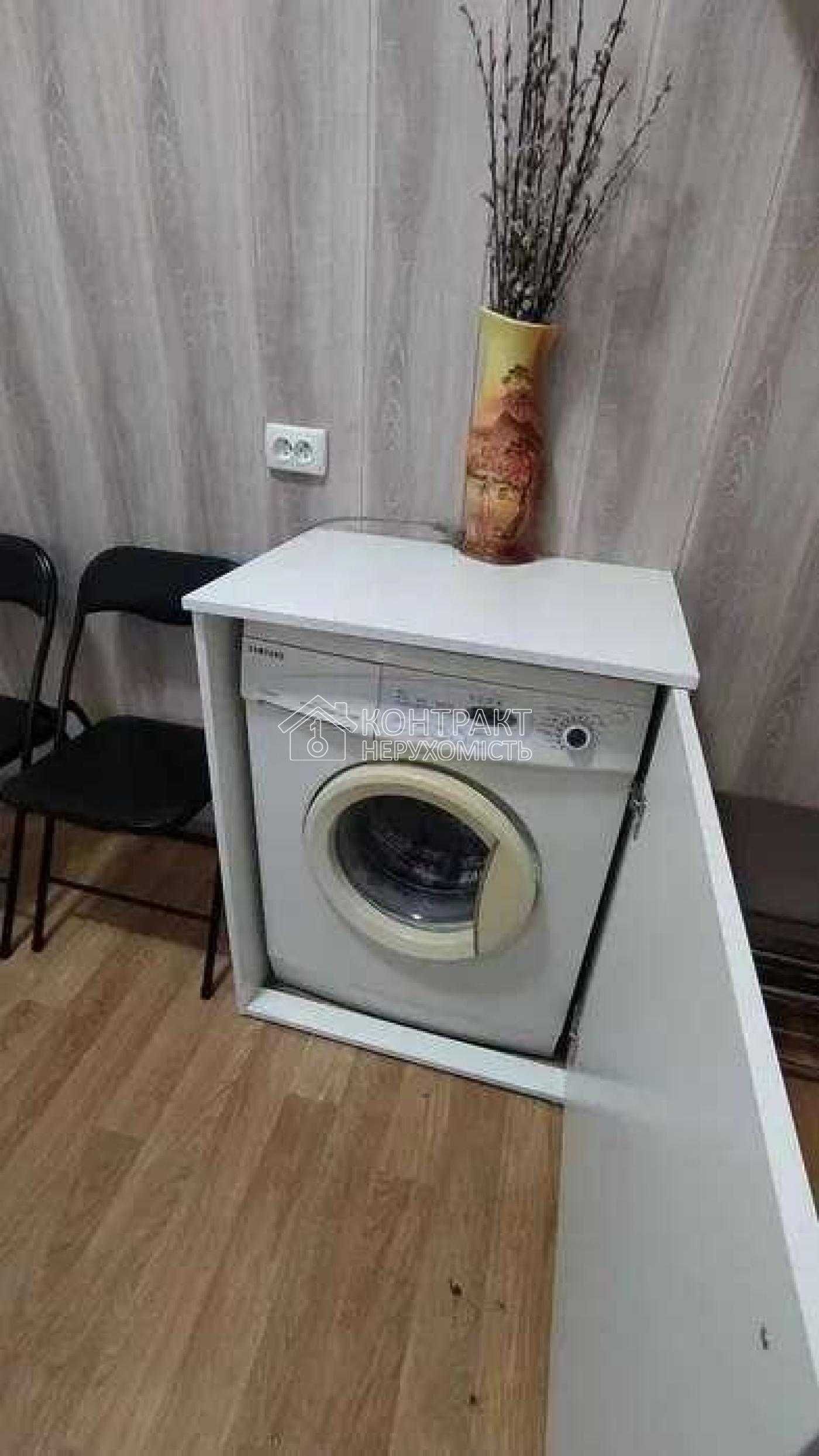 Продаж 1-кімн.квартири р-н СК "Локомотив"