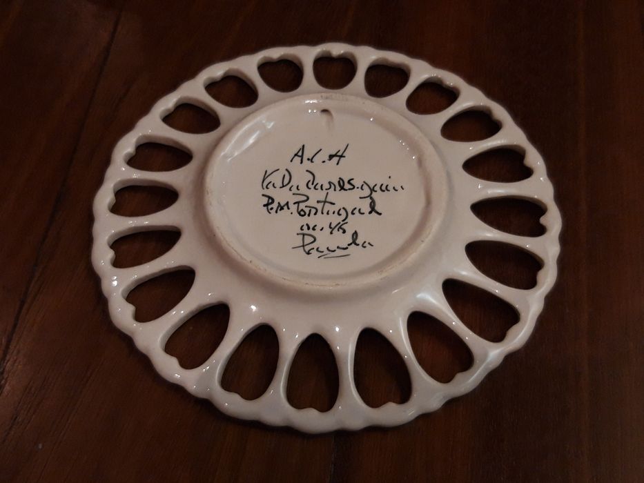 Pequena taça de vidro do deserto antiga