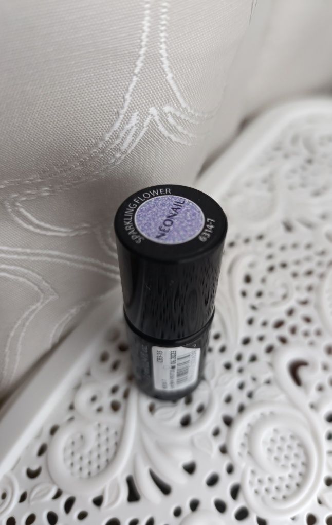 Lakier do hybrydy NeoNail Sparkling Flower