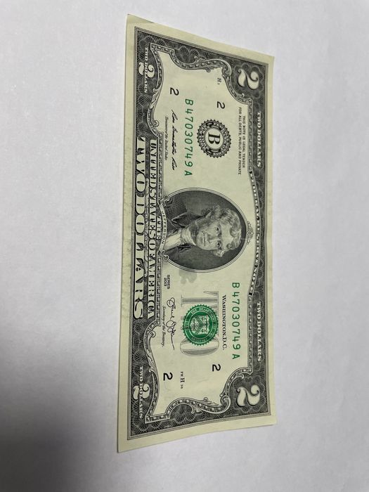 Продам купюру 2 $ долара.