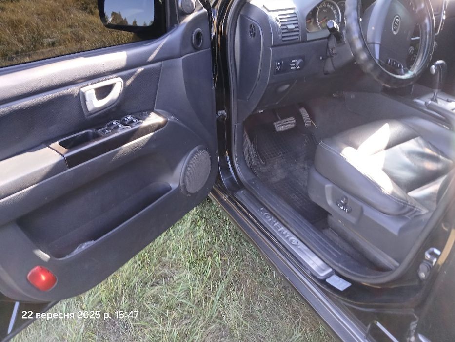 Гарне авто, повністю обслужене