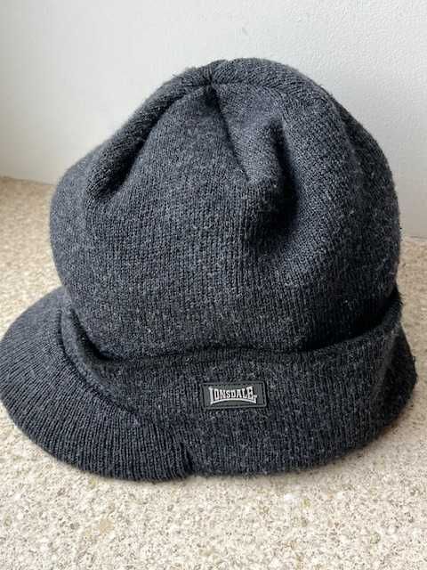 Чоловіча шапка  Lonsdale з козирком, one size
