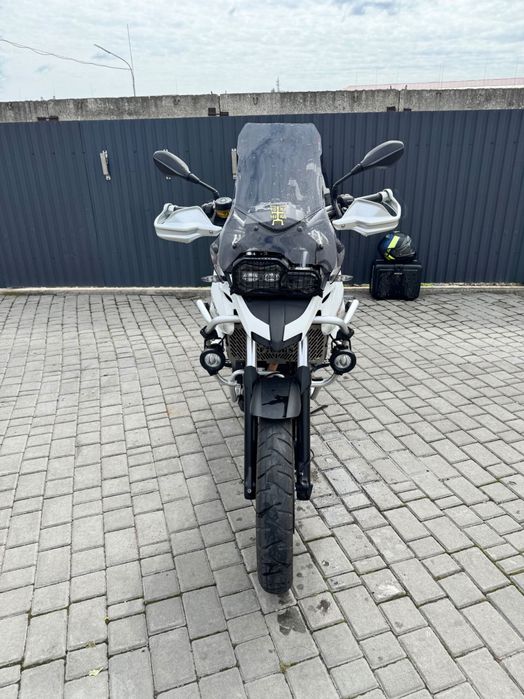 Мотоцикл bmw 700gs