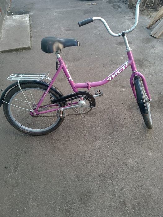 Велосипед аист .