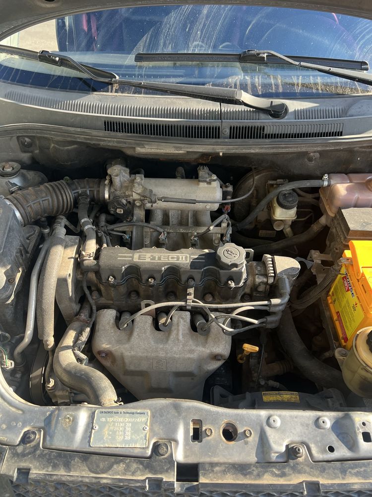 Продам chevrolet aveo Т250 2008 года в идеальном состоянии 1.5 бензин