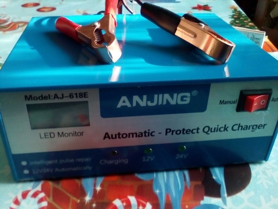 Зарядное устройство для Аккумуляторов