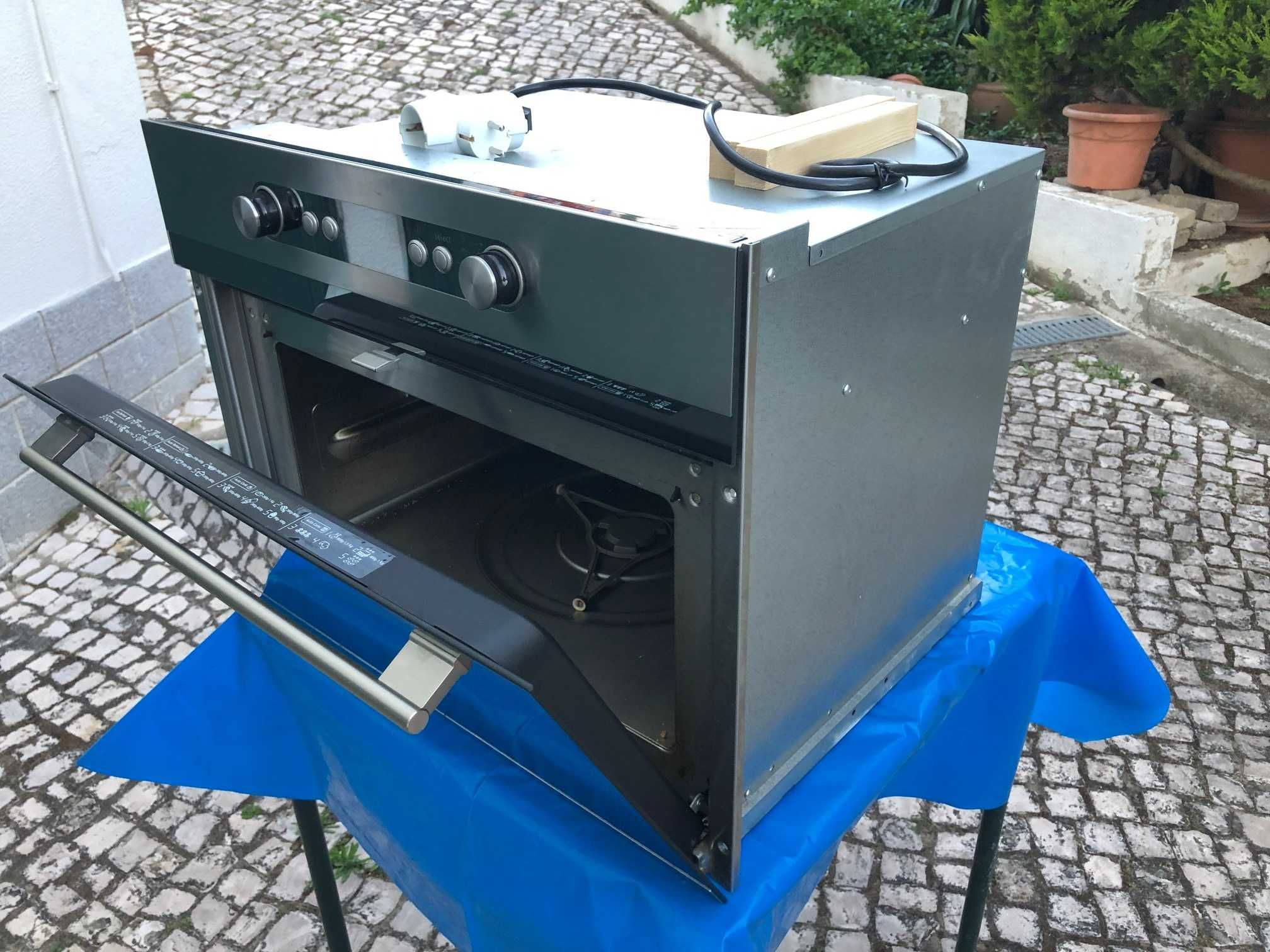 OPORTUNIDADE Forno elétrico com microondas