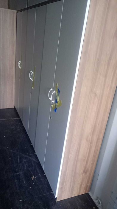 Szafa biała aktowa 80x190 cm szafa biurowa szafy białe aktowe biurowe