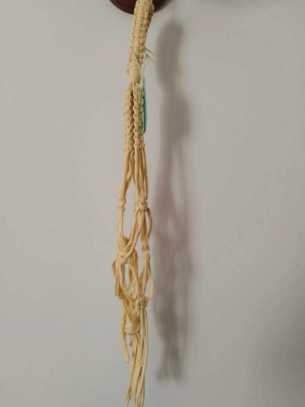 Suporte para Vasos de Macramé