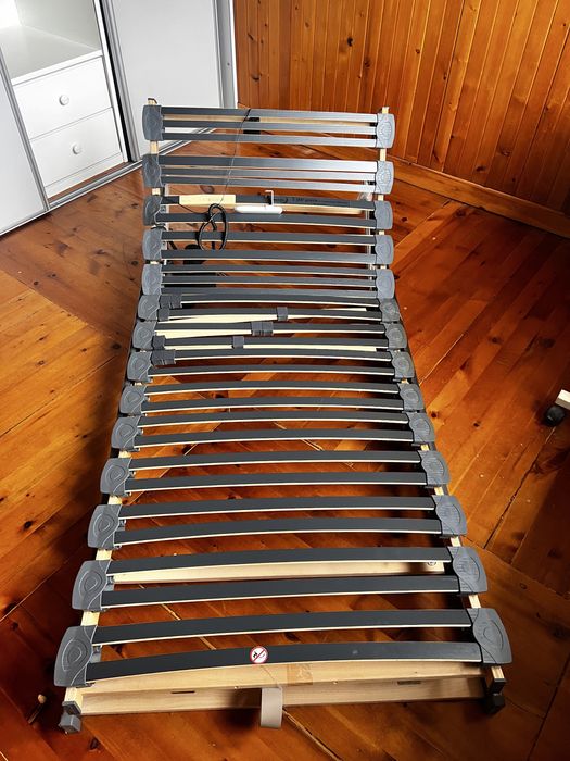 Sprzedam stelaż do łóżka rehabilitacyjnego – elektryczny