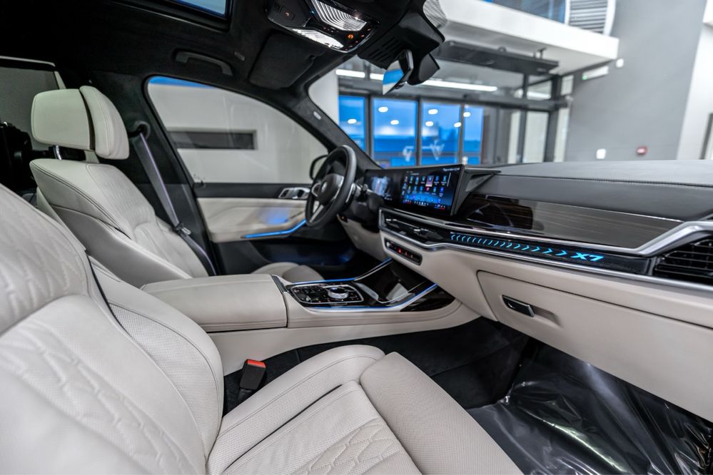 Samochód do ślubu BMW X7