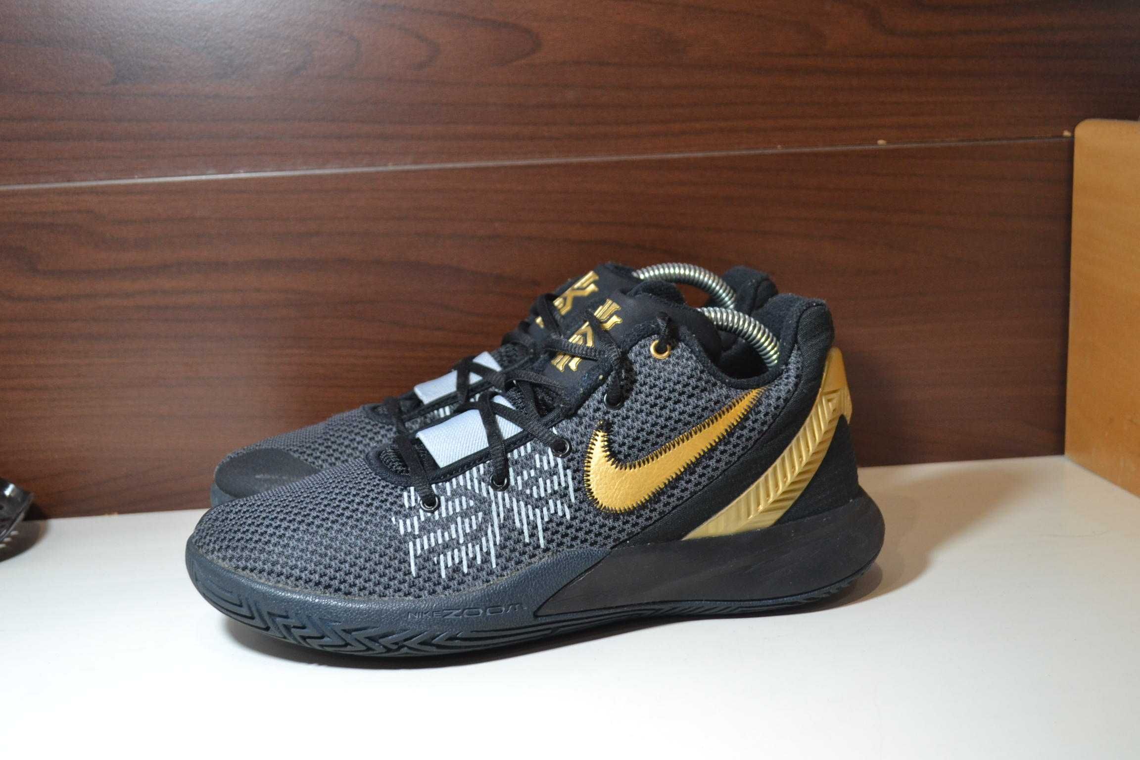 nike kyrie flytrap 2 кроссовки 42р баскетбольные оригинал