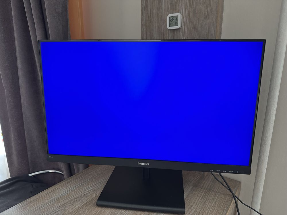Монітор 23.8 Philips E-Line 245E1S 2K IPS В ідеалі