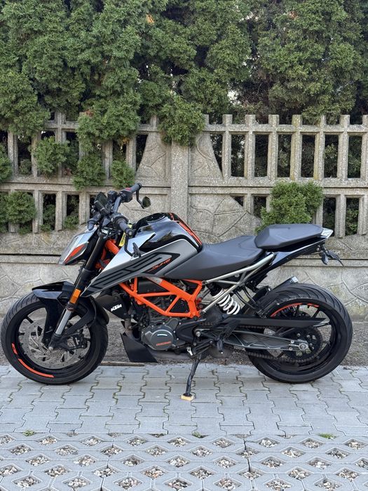 KTM Duke 125 / Kat A1 / B / 2022 ! Lift ! ABS (R125, MT 125, CB)