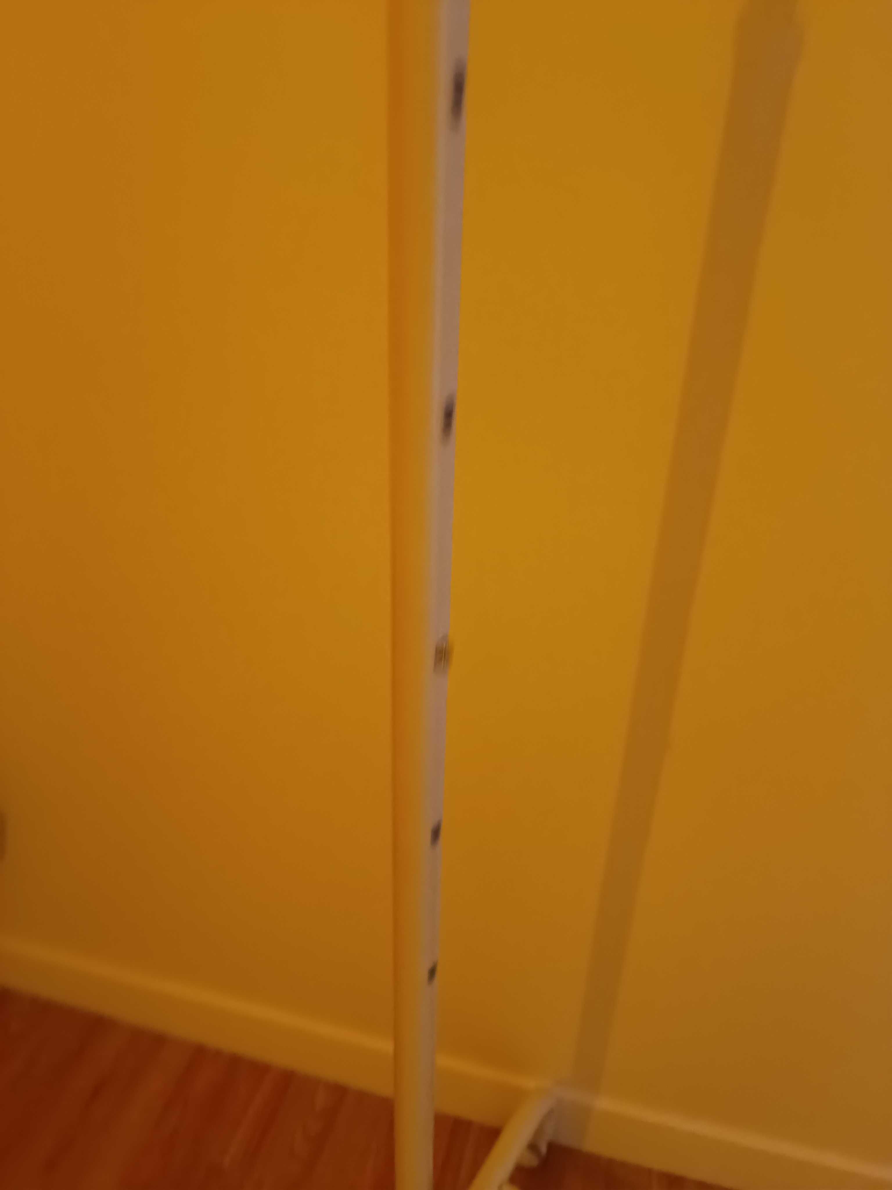 Suporte para cabides RIGGA da Ikea