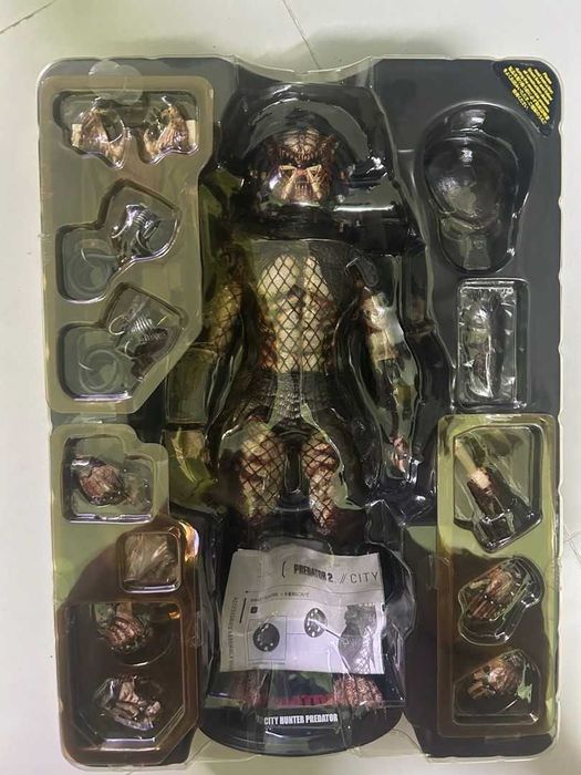 Figura Hot Toys Predator 2 City Hunter Predator