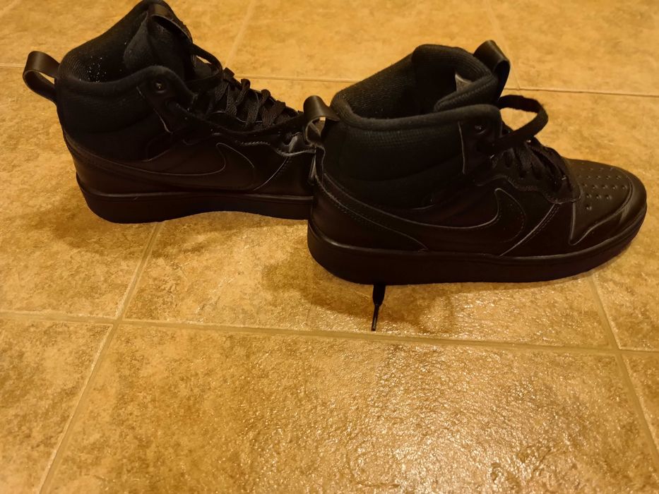 Ботинки Nike 38 розмір