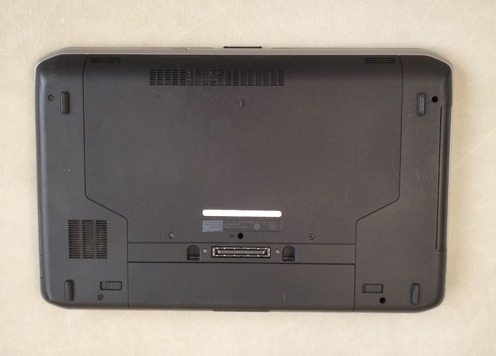 Dell  e5530_Core i3 /ram 8 gb/ HDD 500 gb