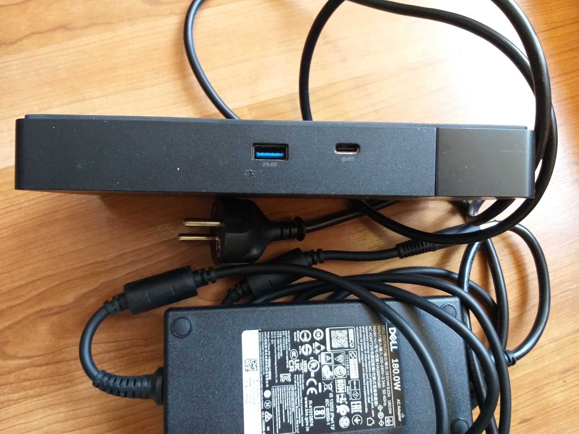Stacja dokująca Dell WS19S z USB-C + zasilacz 180W