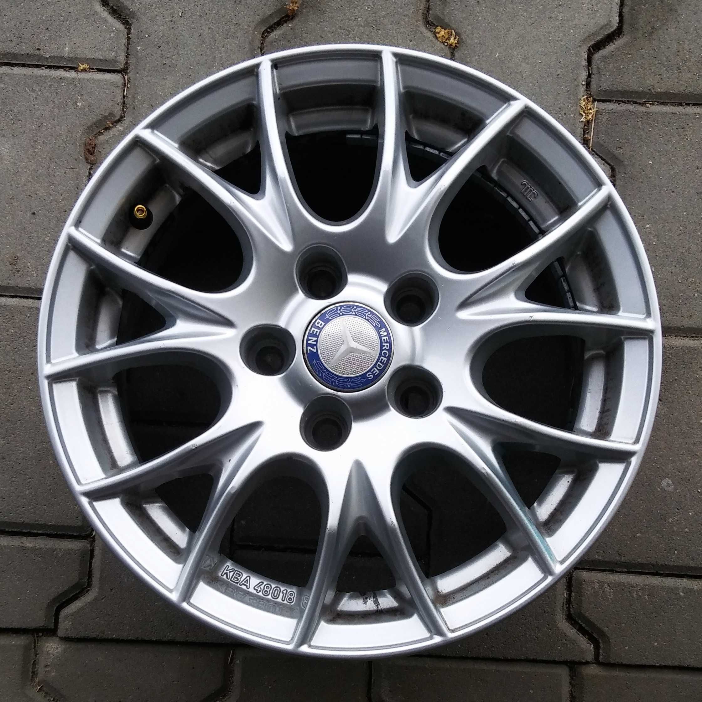 Solidne alufelgi ANZIO Vision / 5x112 / 15 x 6.5 / Komplet