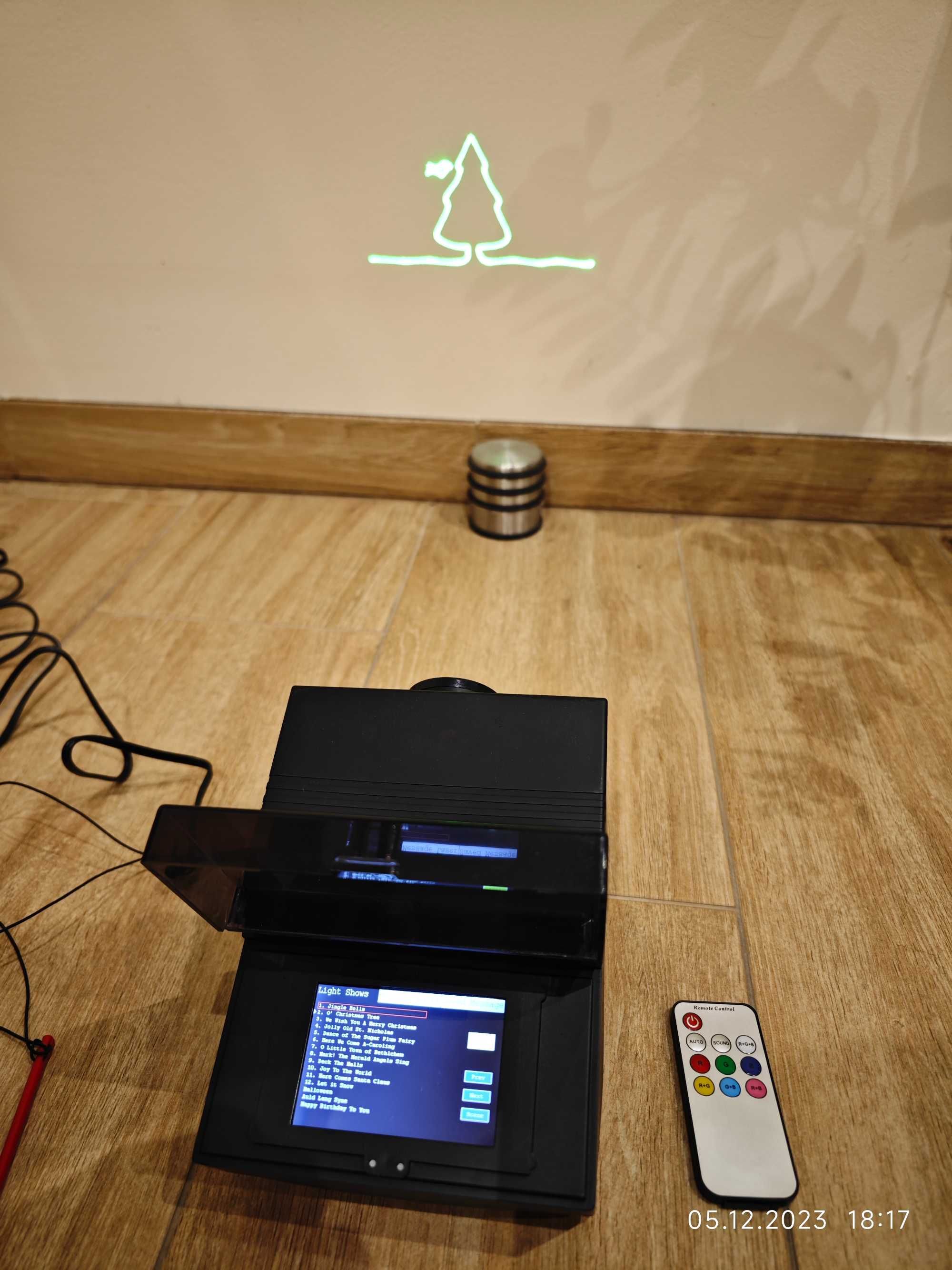 Projektor laserowy z dźwiękiem animacja DMX DJ