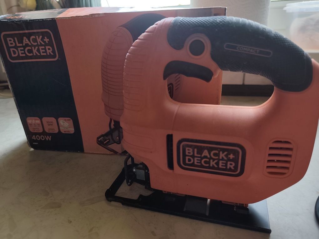 Wyrzynarka Black&Decker KS501