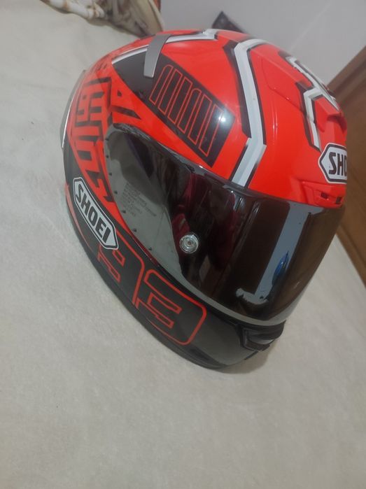 Capacete shoei novo