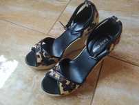 Buty sandały koturny panterka 37 nowe