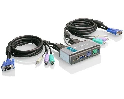 Продаю KVM переключатель D-Link KVM-121