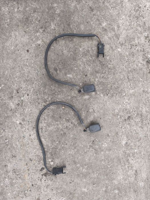 Продам форсунки омывателя на audi a4 b5