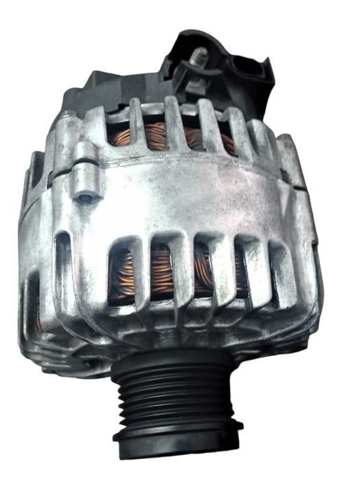 Alternator. BKC BXE BLS BJB 140A 1,9TDI 06F903023C VALEO