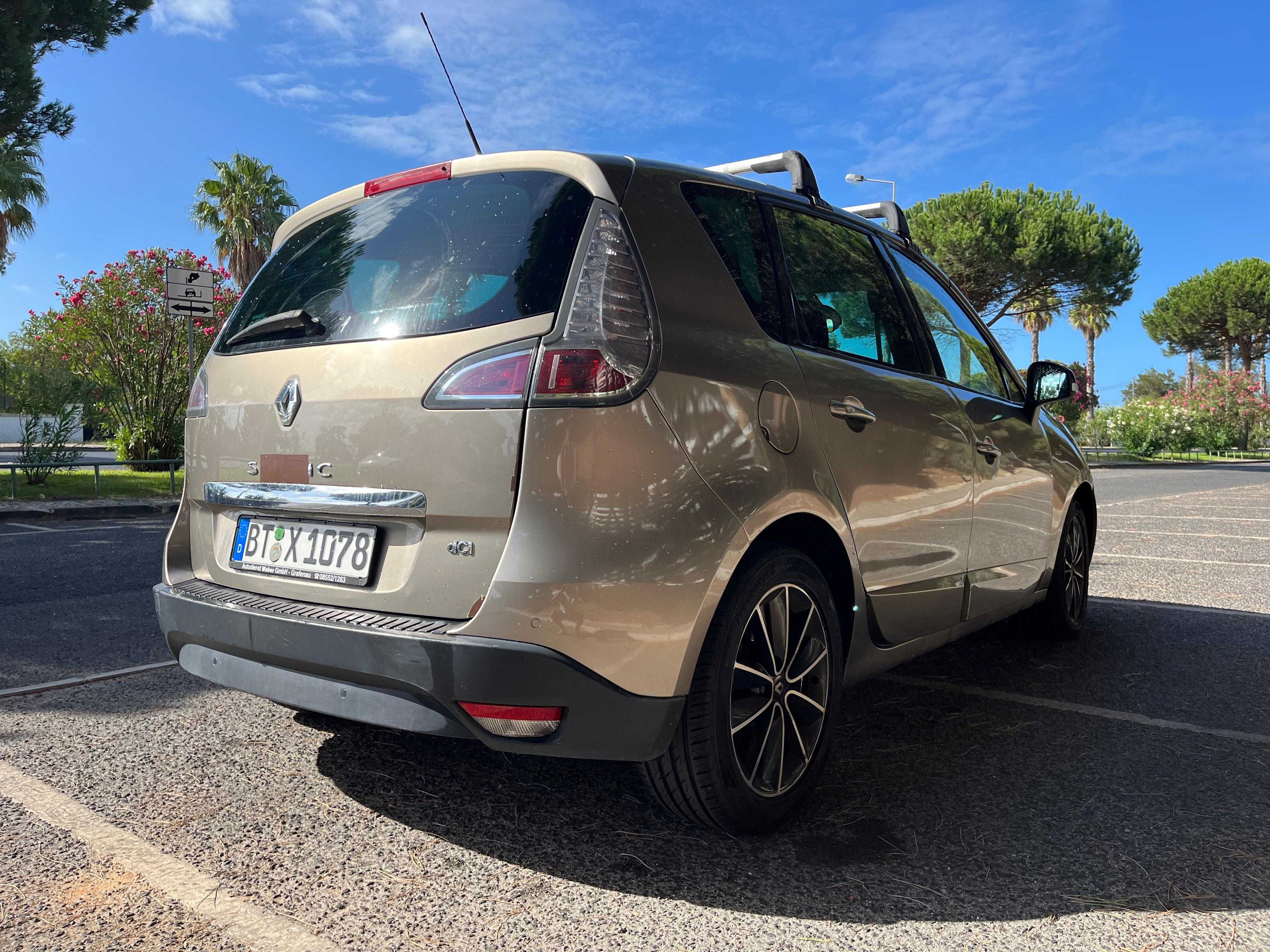 Renault Scenic III Bose Edition 160hp 2012