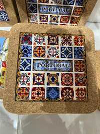 Podkładka z Portugalii z korka z kafelka ceramiczną