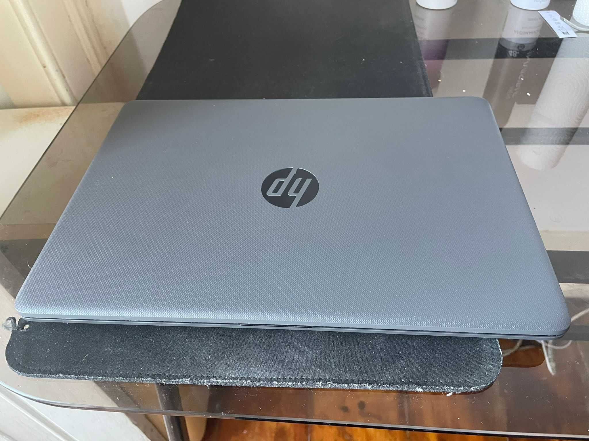 HP Notebook 14 - Core i3
