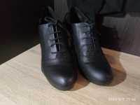 ботинки полуботинки на шнуровке каблук