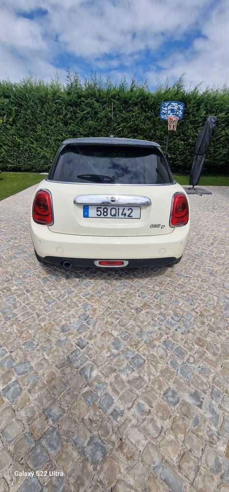 Mini one D 2015.
