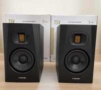 Продаю Adam Audio T5V