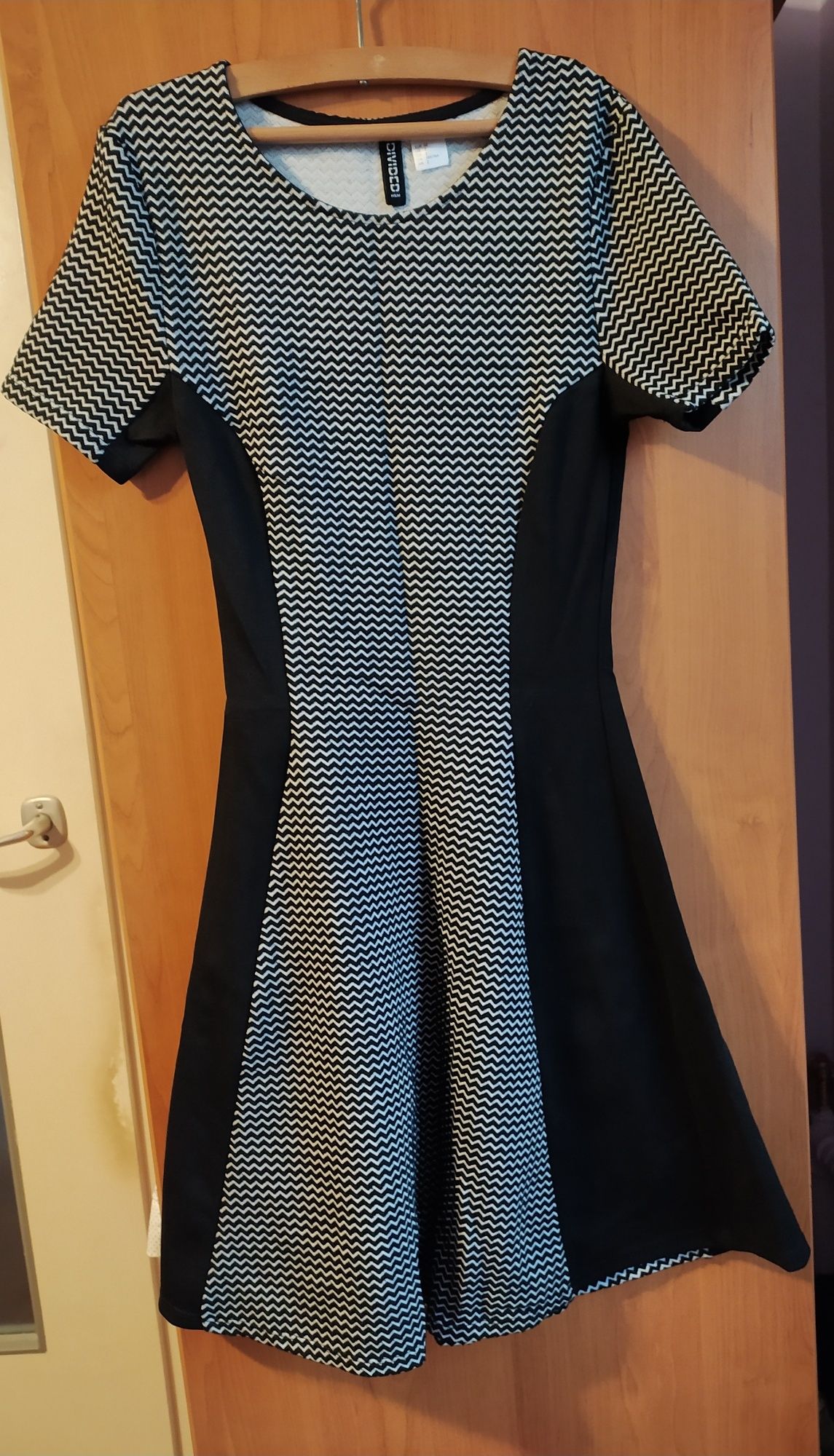 Sukienka H&M, rozmiar 32