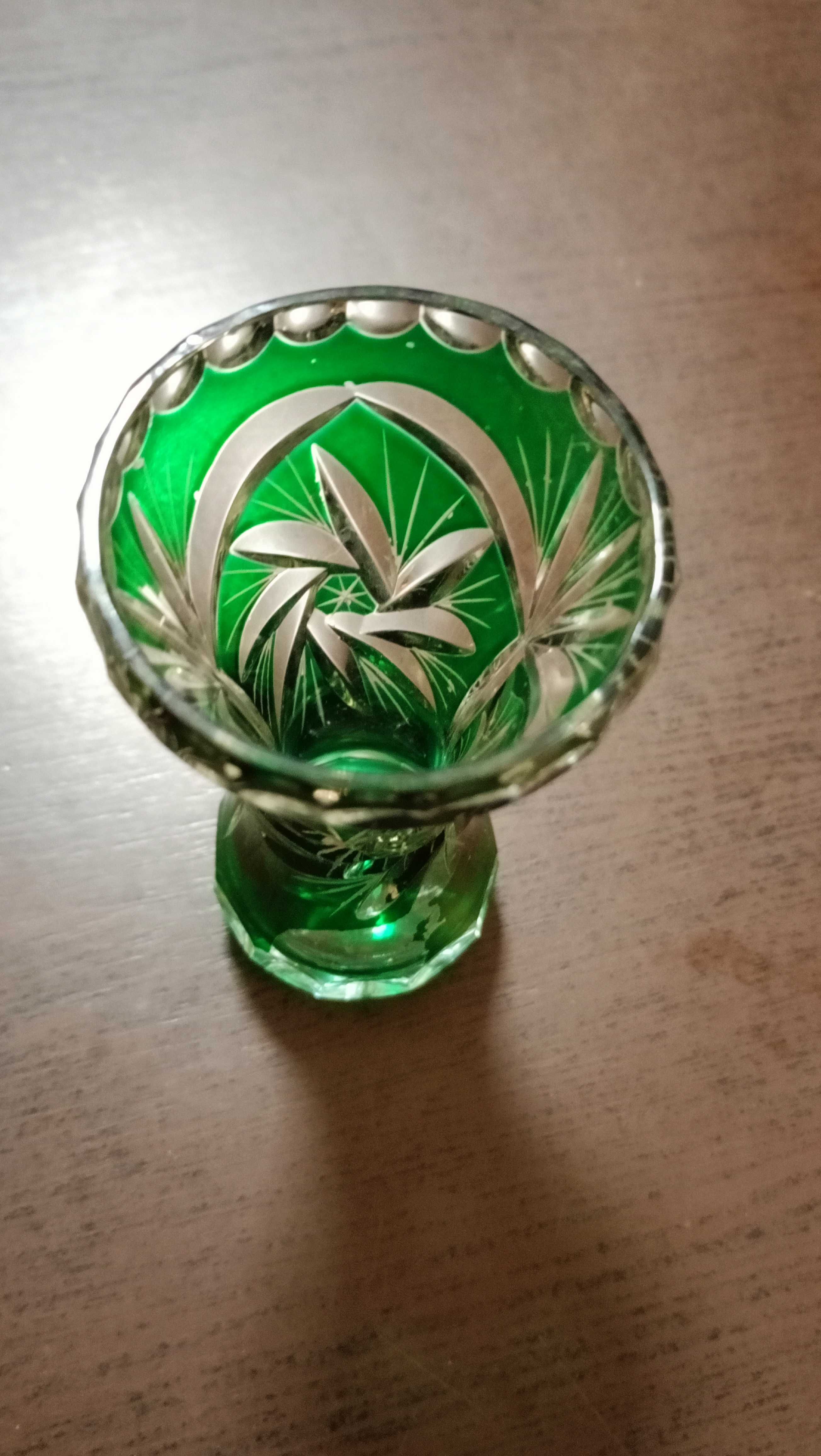 Винтажная зеленая прозрачная хрустальная ваза кришталь 12-13см