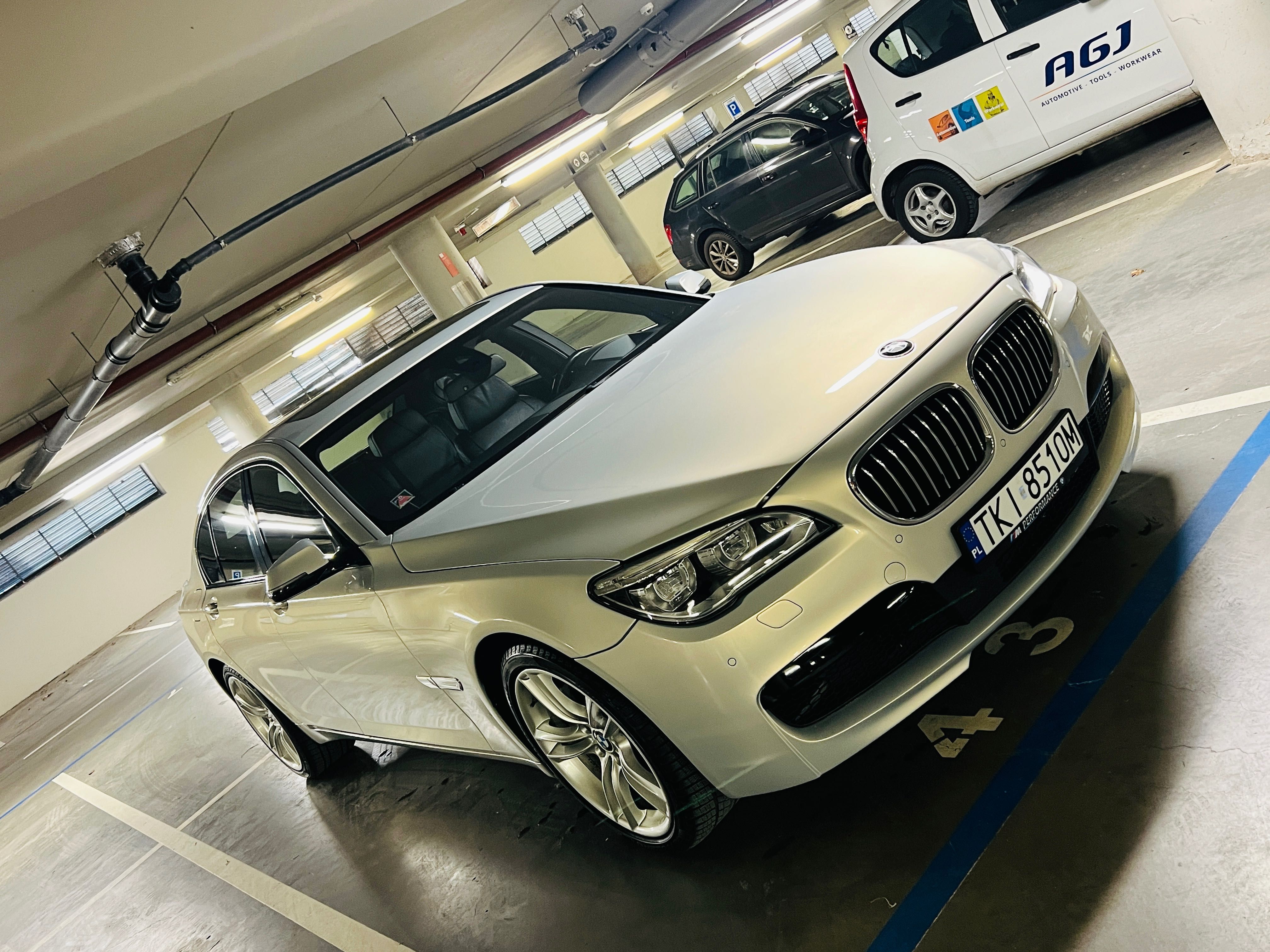 Bmw 750 xdrive 450koni przebieg technika igła