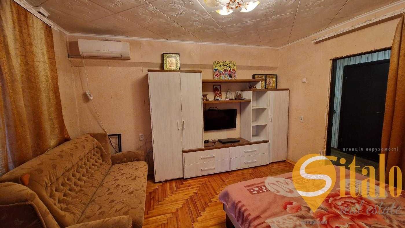 Продаж 2к.кв. по вул. Чарівна (035)