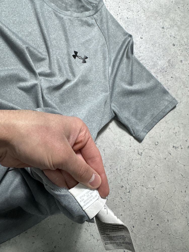 Мужская Спортивная Футболка Under Armour Оригинал Размер S