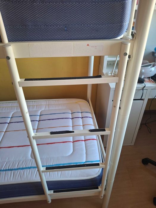 Beliche Conforama metal bege